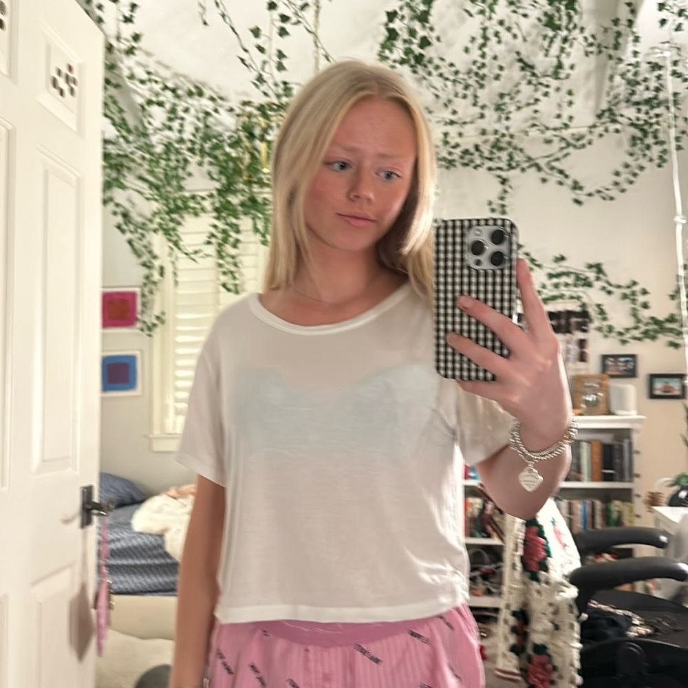 Loose breathable American eagle top size small!
